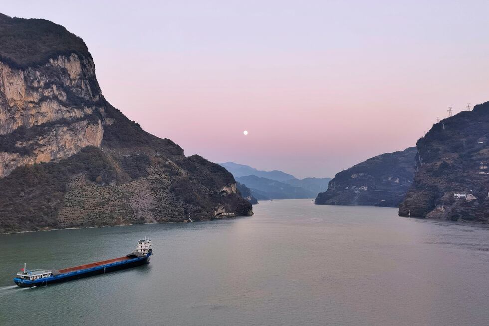 En esta imagen, tomada el 18 de noviembre de 2021 y proporcionada por Shi Tong, vista de la...