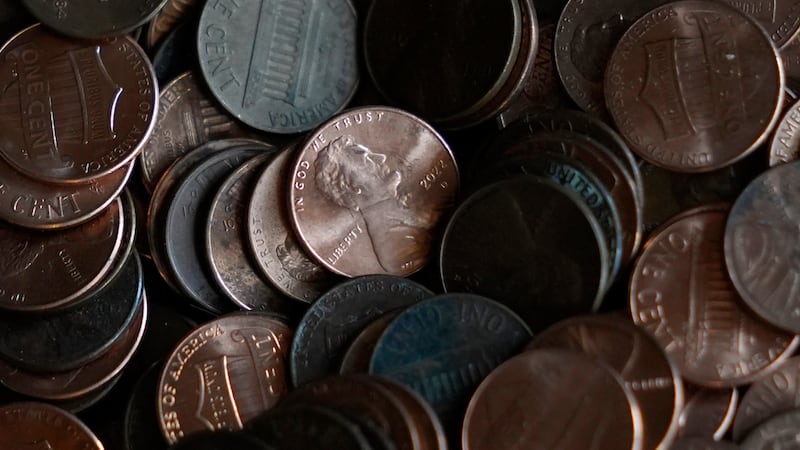 Monedas de un centavo de Estados Unidos en Richardson, Texas, el 10 de febrero del 2025. (AP...